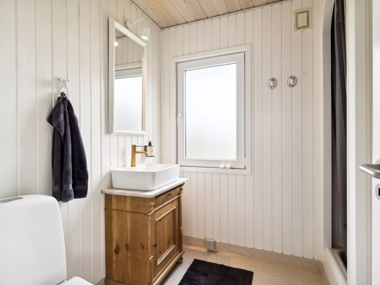 "Neea" - 280m from the sea-Binnen