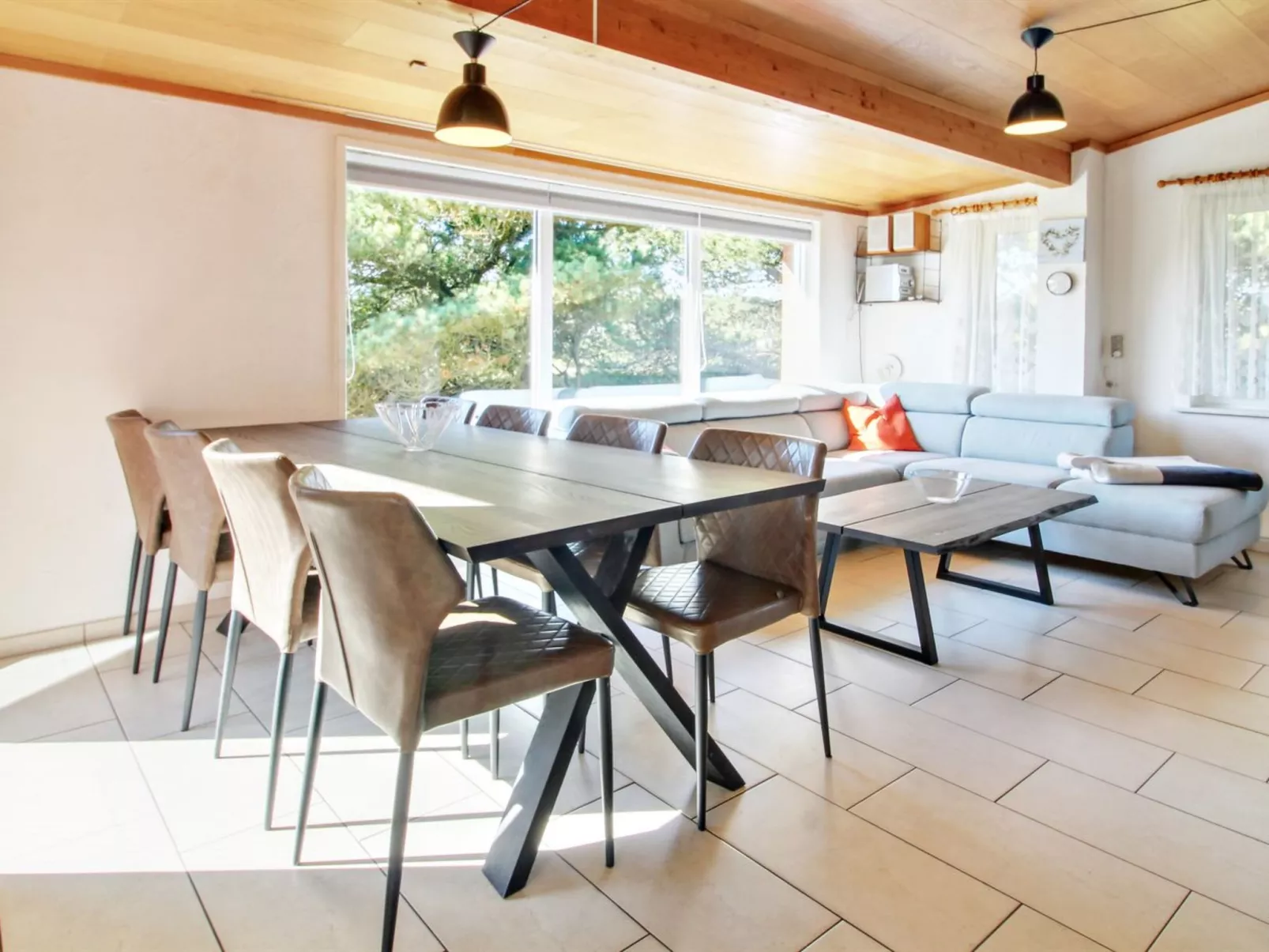 "Nalin" - 500m from the sea-Binnen