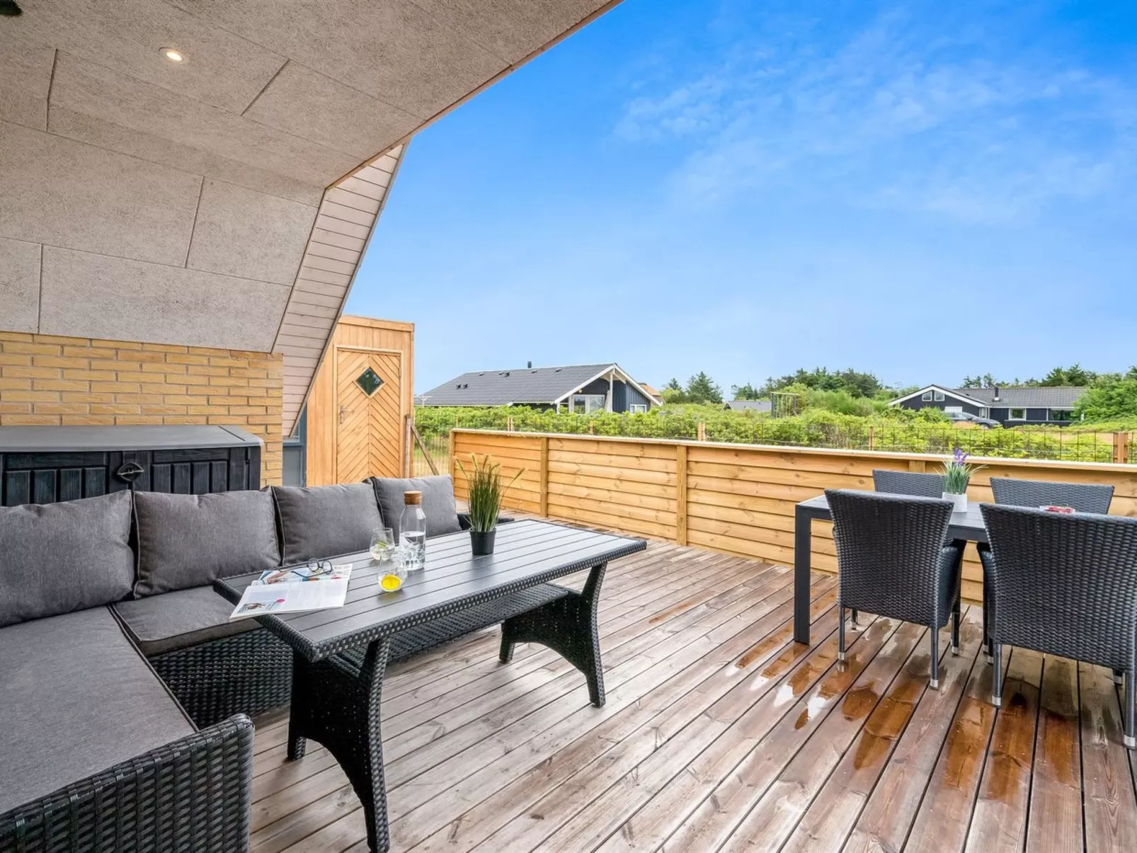 "Thorid" - 800m from the sea-Buiten