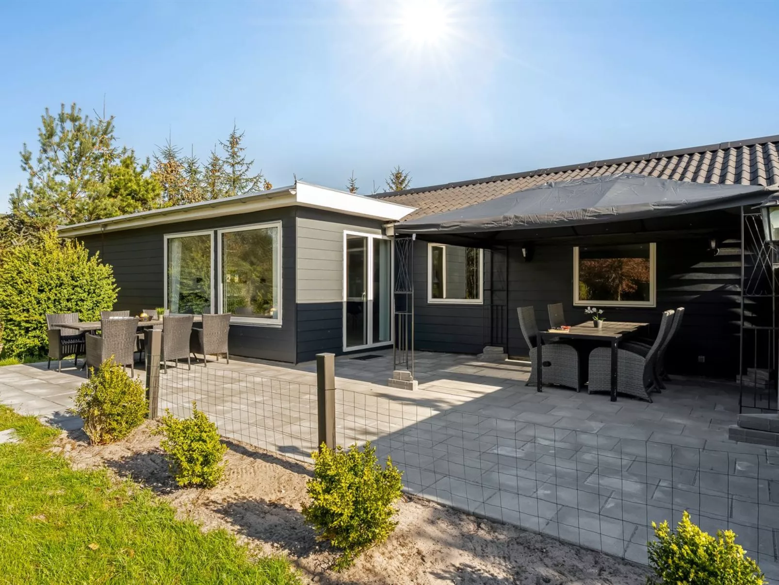 "Suvi" - 700m from the sea-Buiten