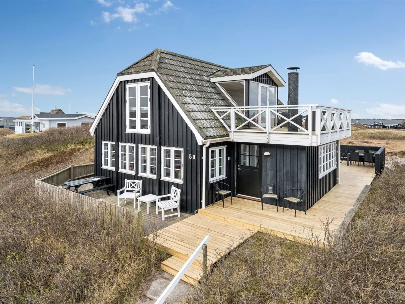 "Venla" -  from the sea-Buiten