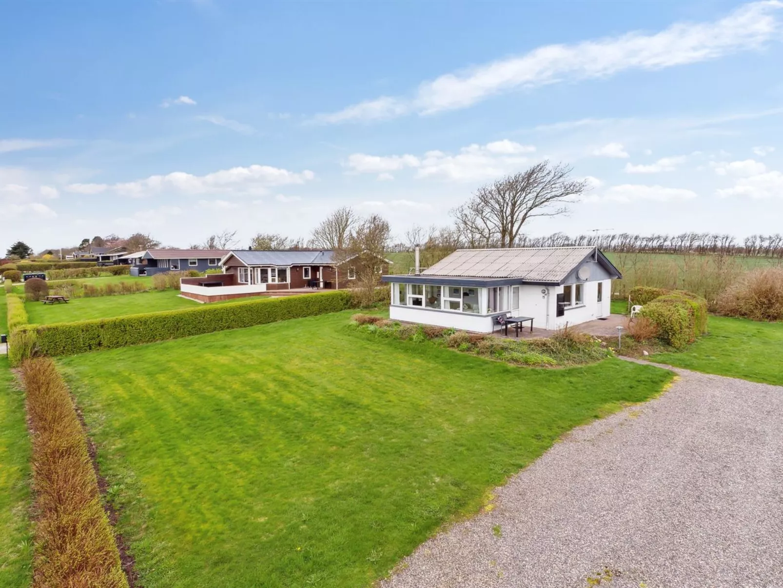 "Aletha" - 300m to the fjord-Buiten