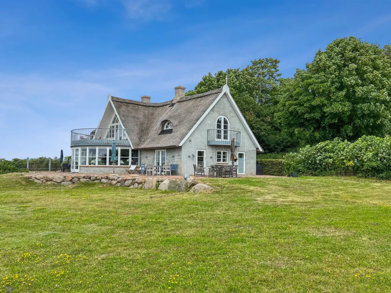 "Herlek" - 450m from the sea-Buiten