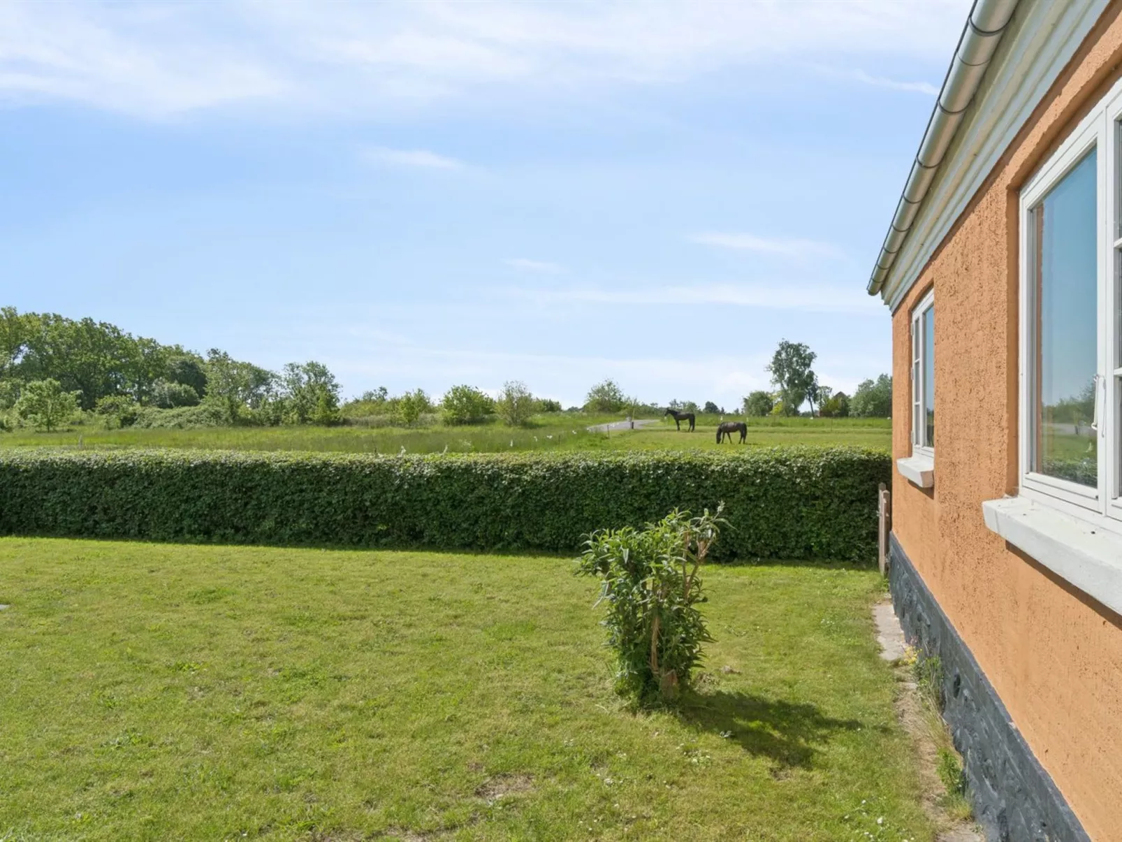 "Adrienne" - 6.4km from the sea-Buiten