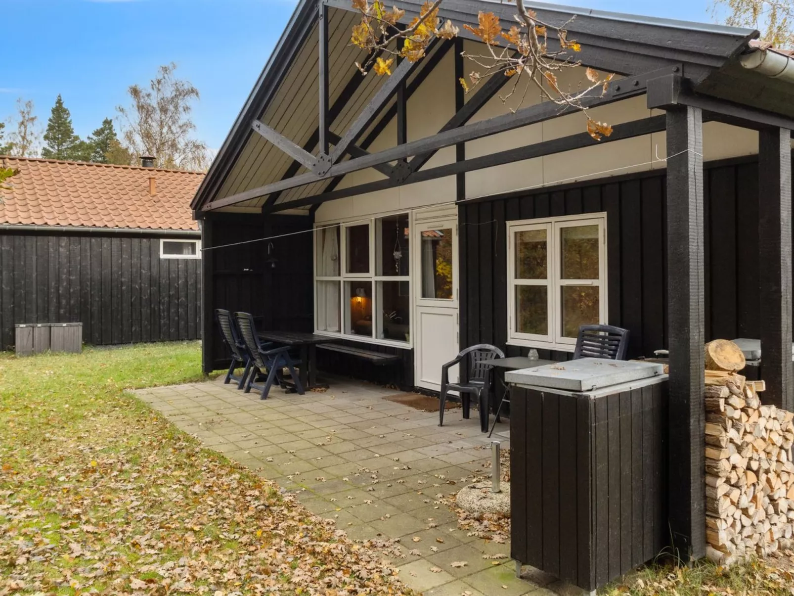 "Rubi" - 250m from the sea-Buiten