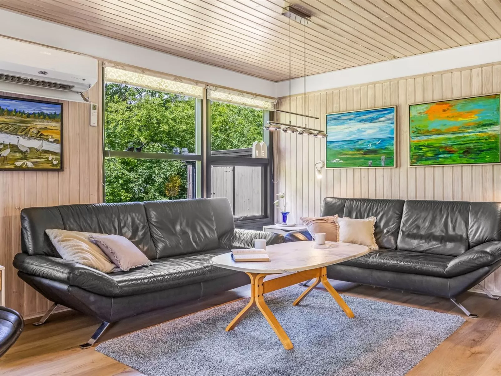 "Mijat" - 30km from the sea-Binnen