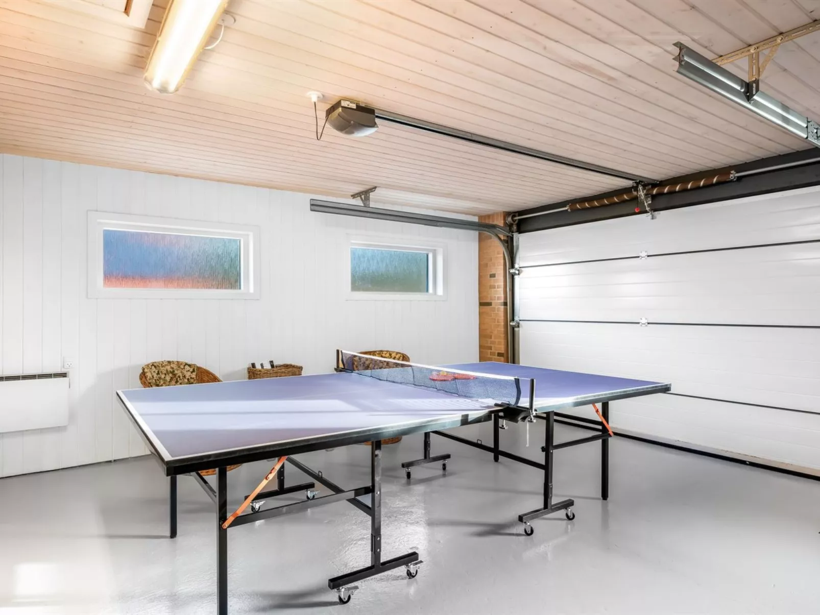 "Elsi" - 1.3km from the sea-Binnen