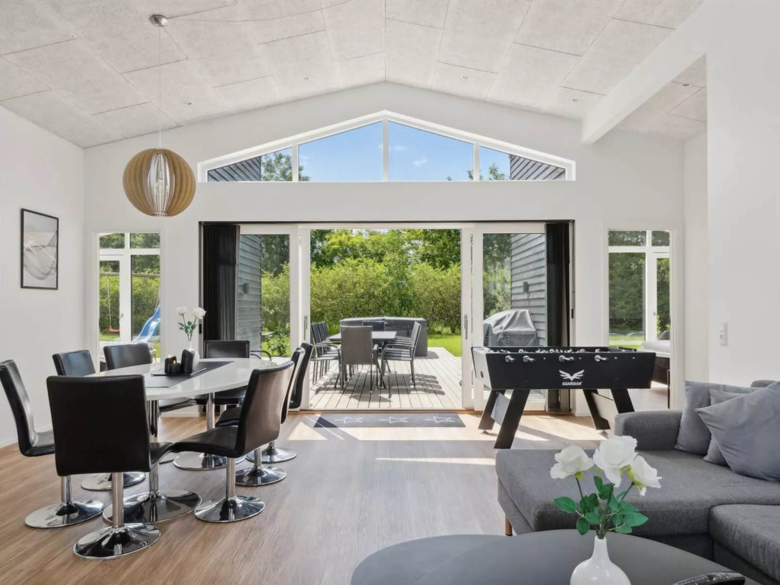 "Nissine" - 300m from the sea-Binnen