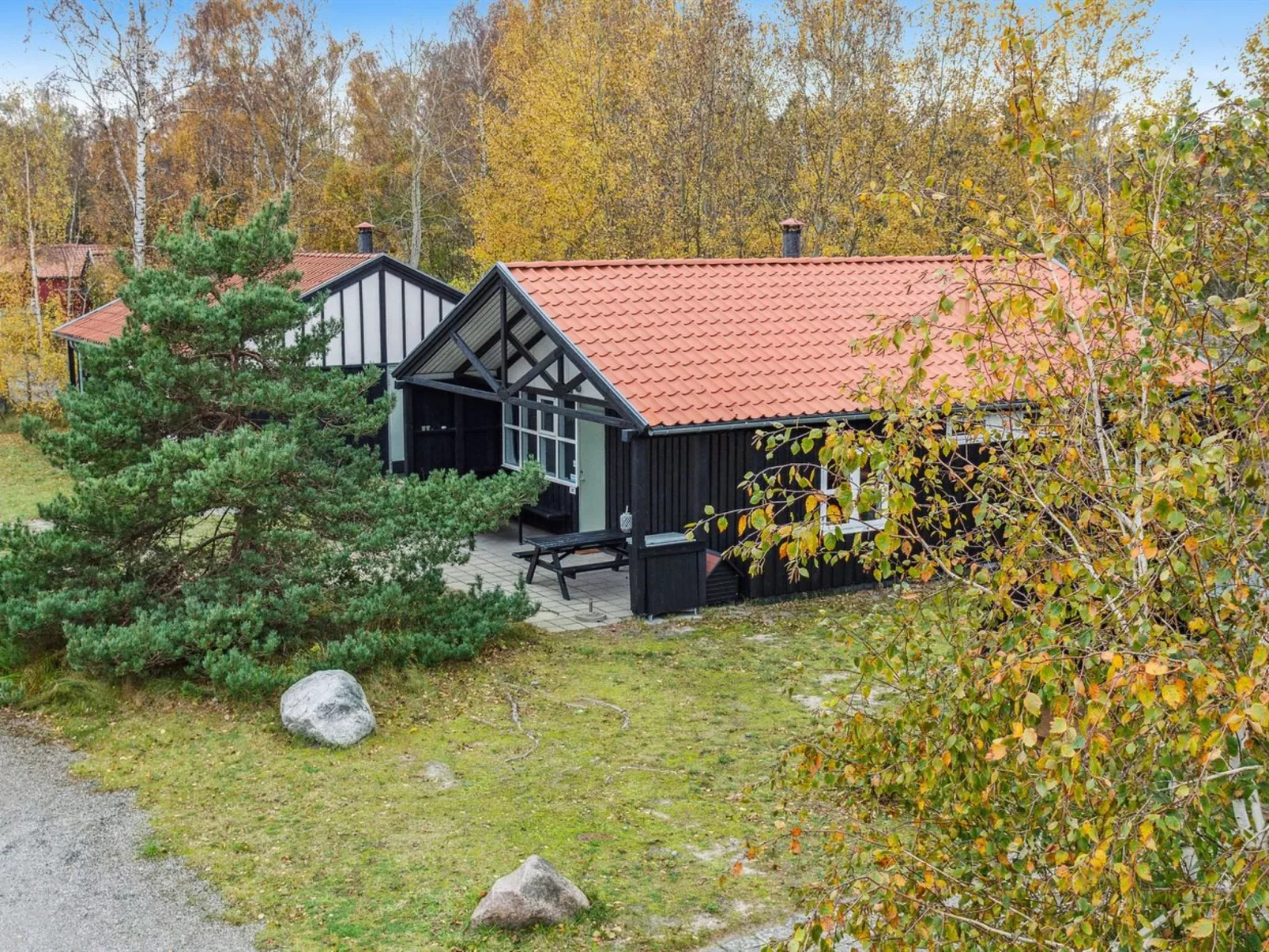 "Gudrund" - 250m from the sea-Buiten