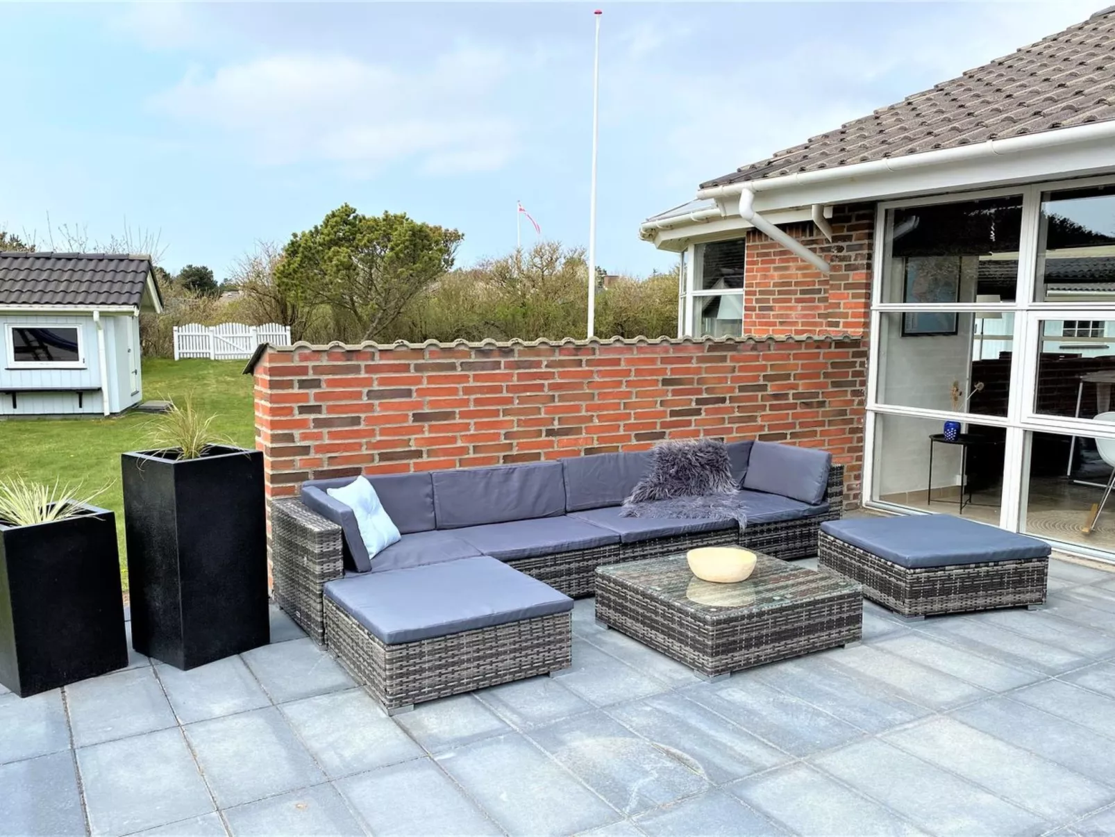 "Svenn" - 400m from the sea-Buiten