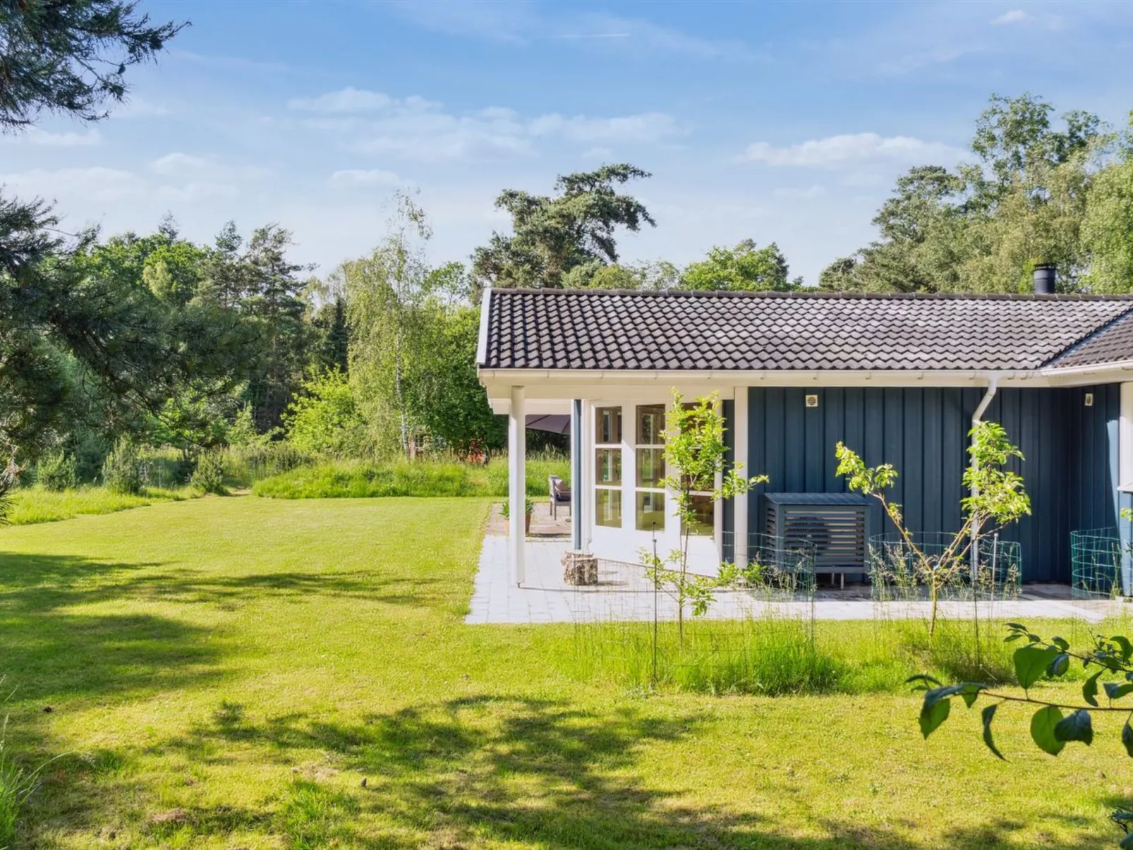 "Launo" - 1.1km to the fjord-Buiten