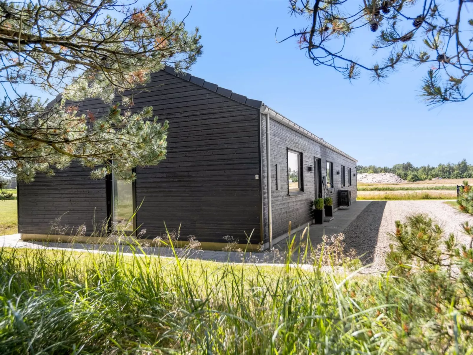 "Syni" - 450m from the sea-Buiten