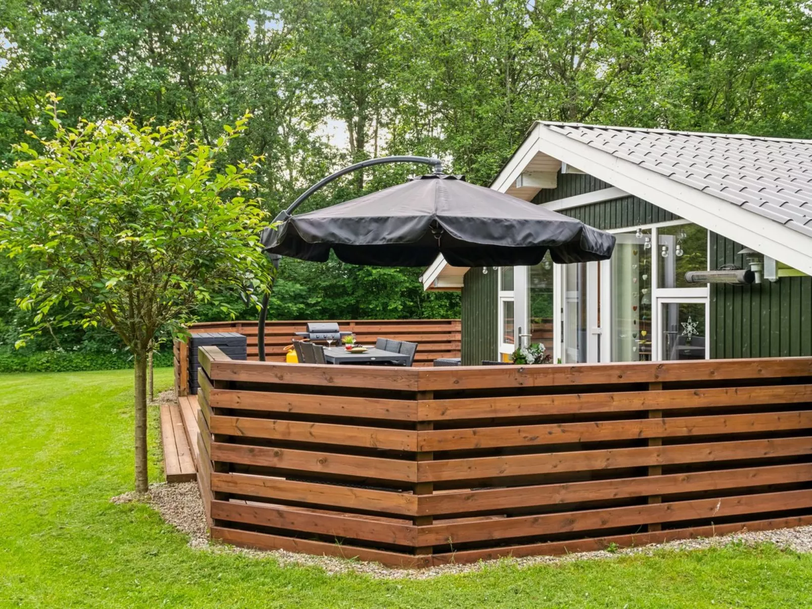 "Zaharinka" - 30km from the sea-Buiten