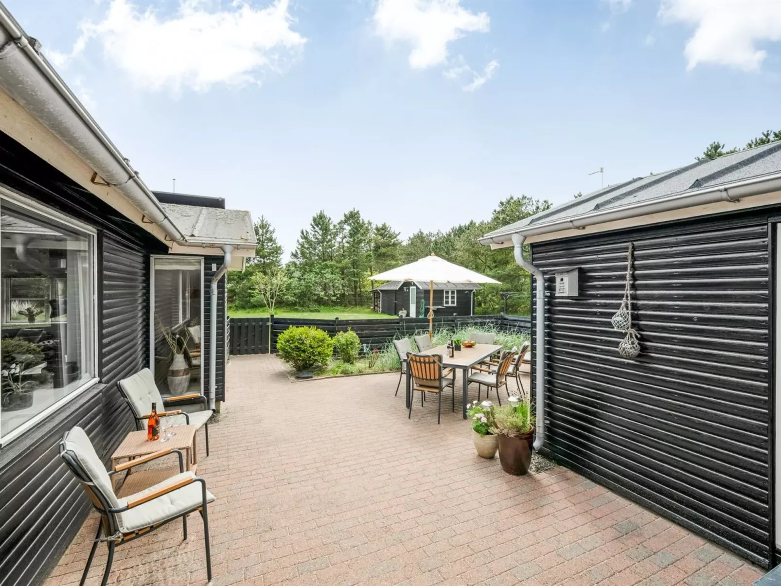 "Aviaya" - 350m from the sea-Buiten