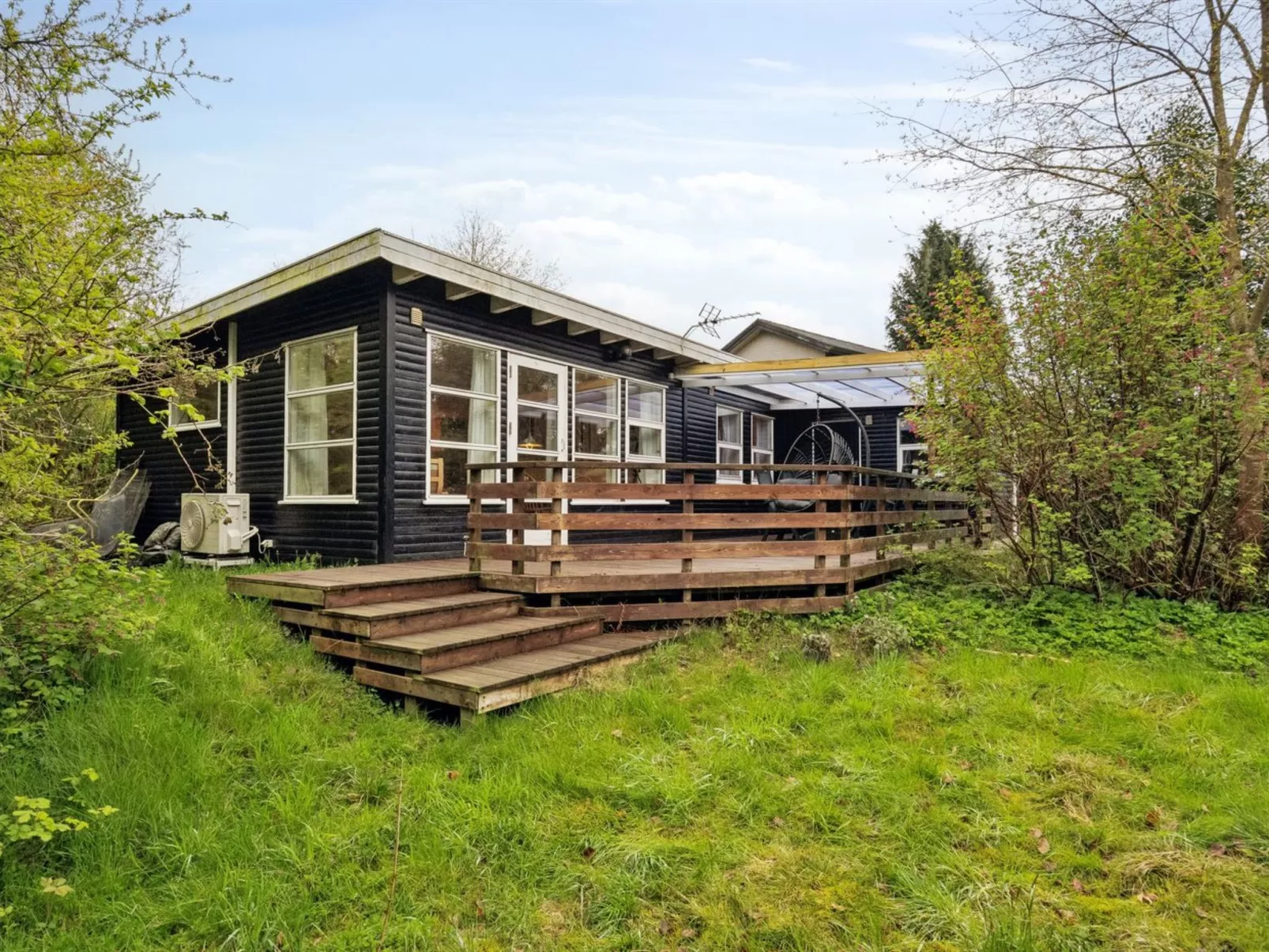 "Avni" - 300m from the sea-Buiten