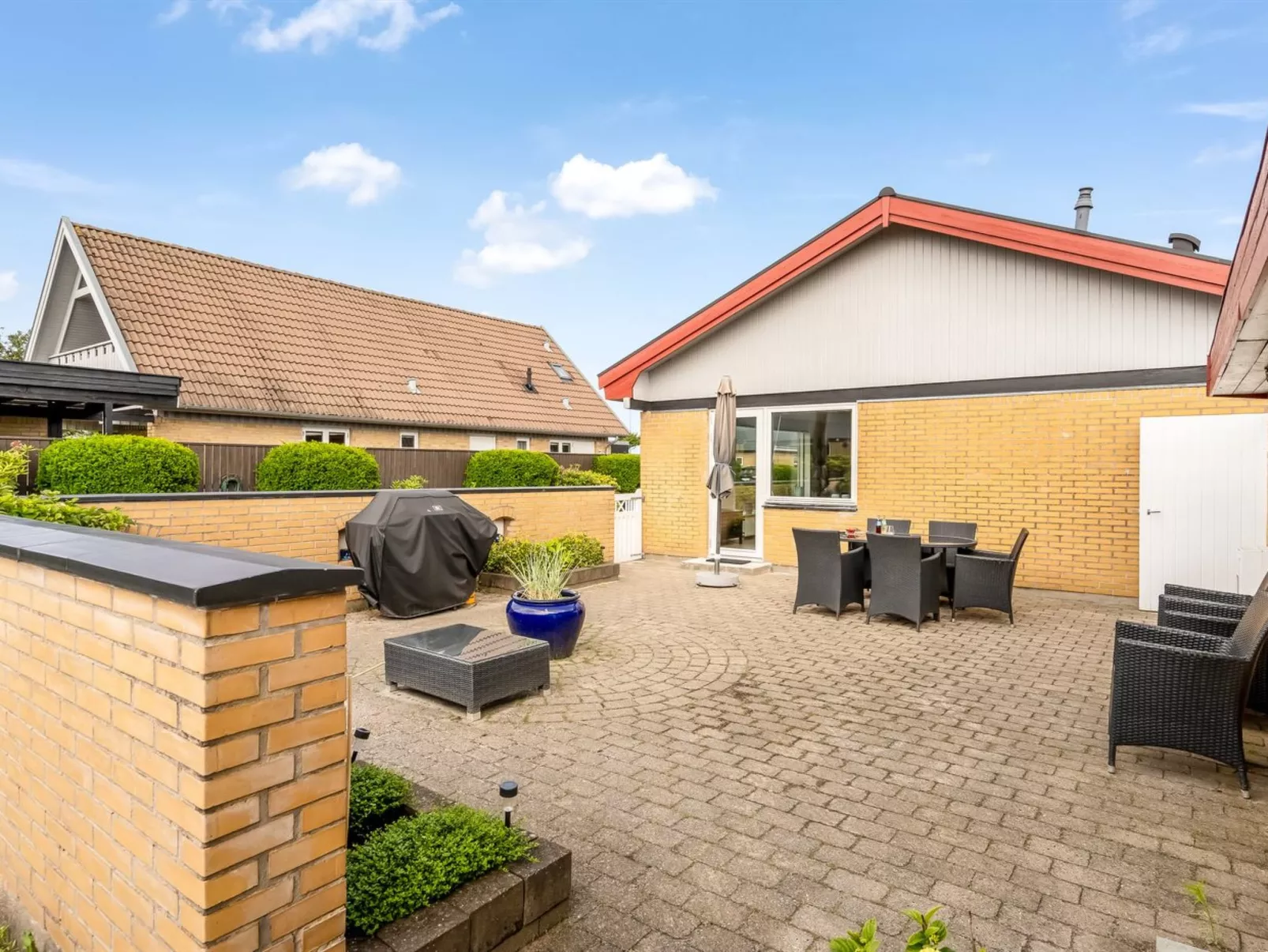 "Elika" - 1.5km from the sea-Buiten