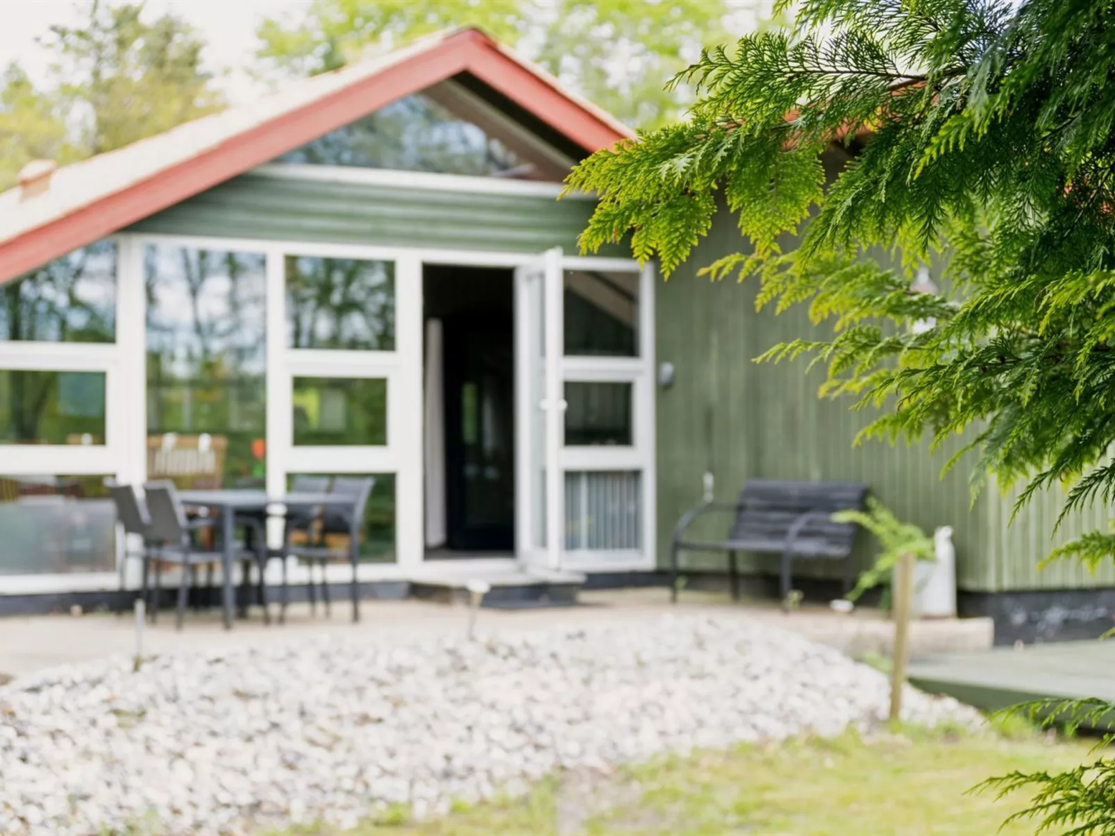 "Gabi" - 30km from the sea-Buiten