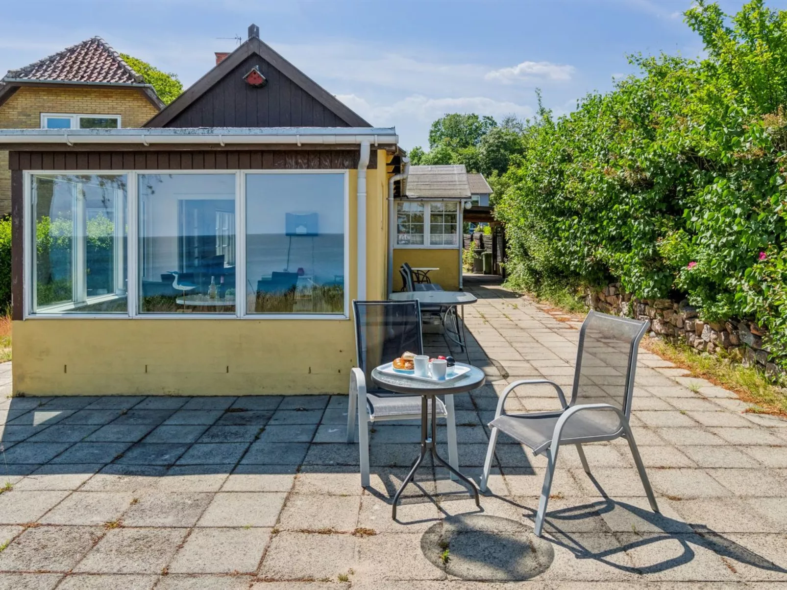 "Throtti" - 50m from the sea-Buiten