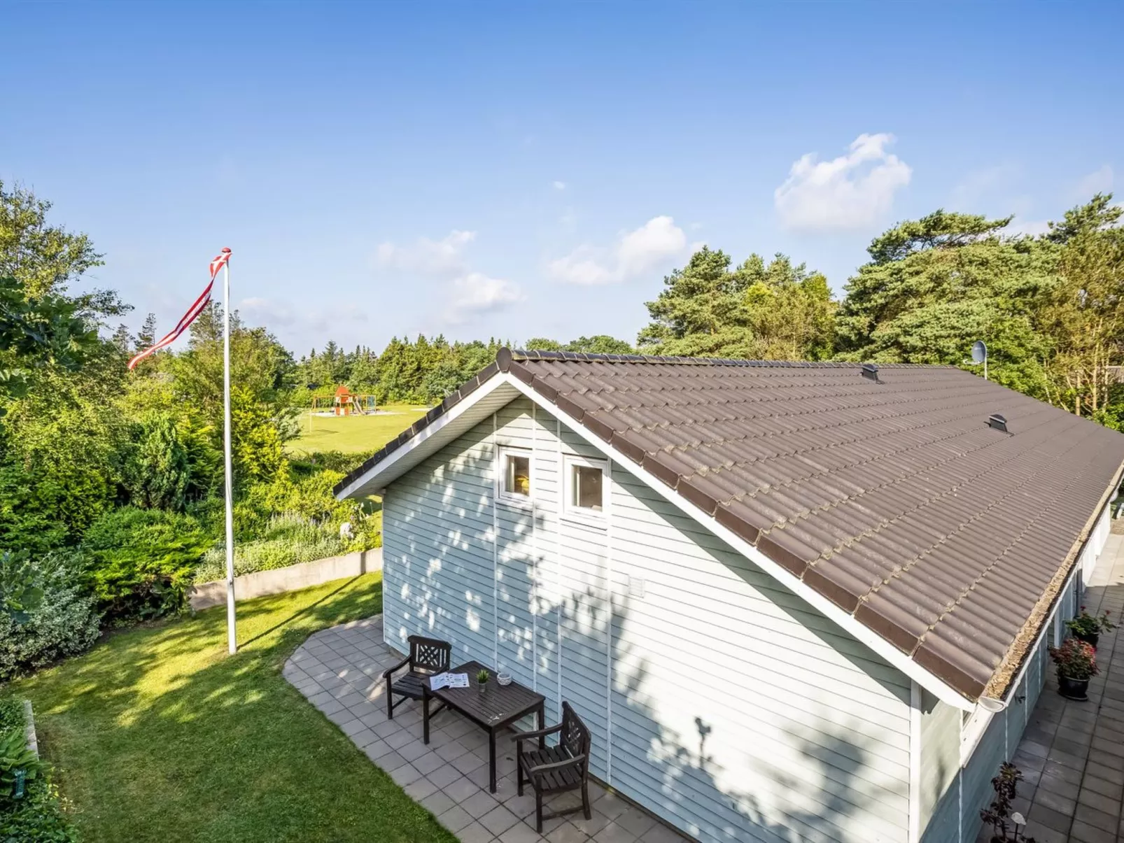 "Tjorven" - 250m to the fjord-Buiten