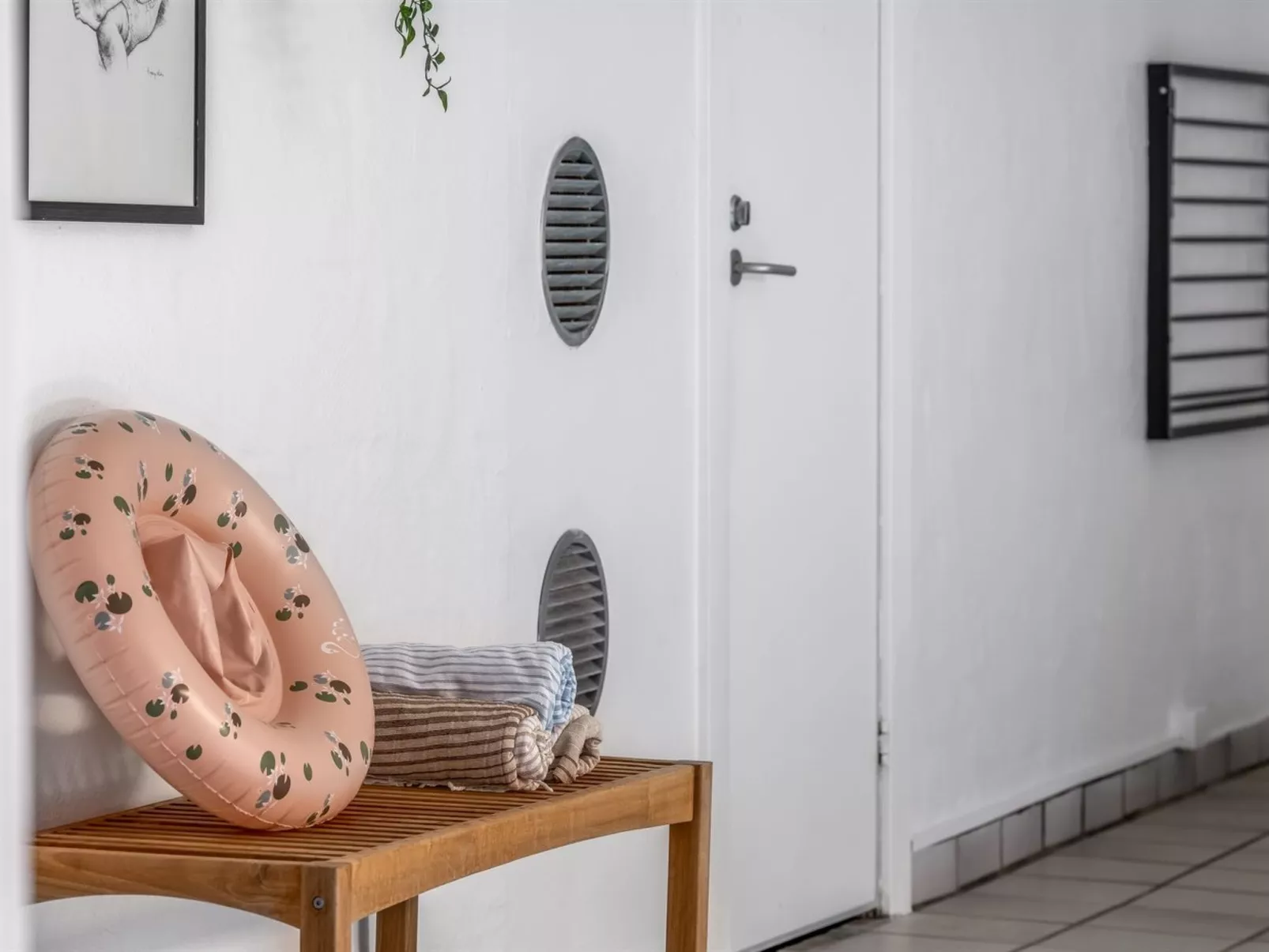 "Karmen" - 250m to the fjord-Binnen