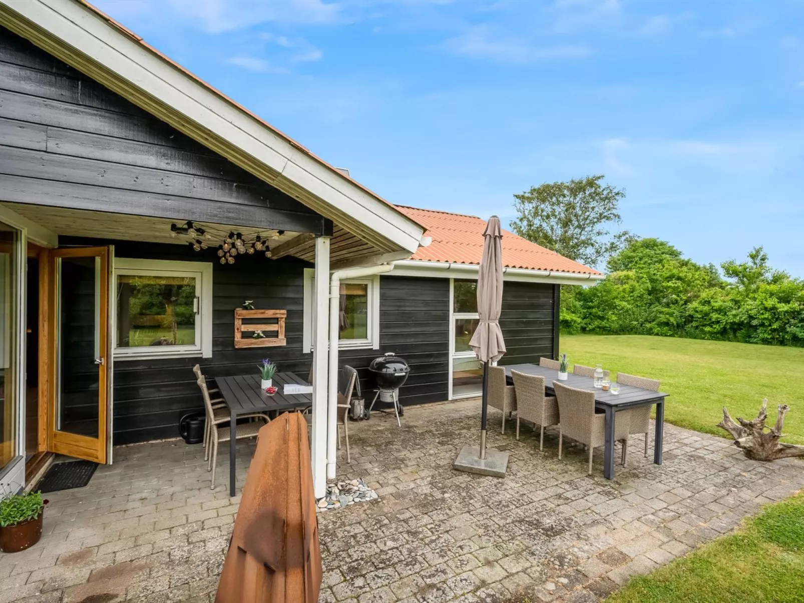 "Tian" - 400m to the fjord-Buiten