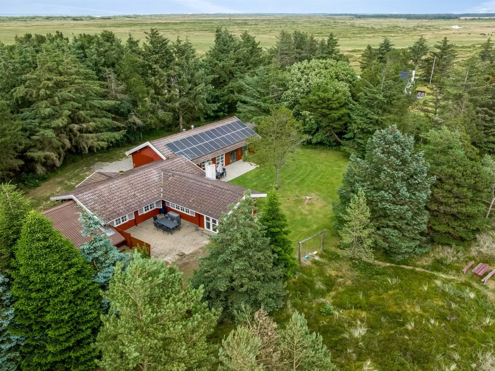 "Aisling" - 700m from the sea-Buiten