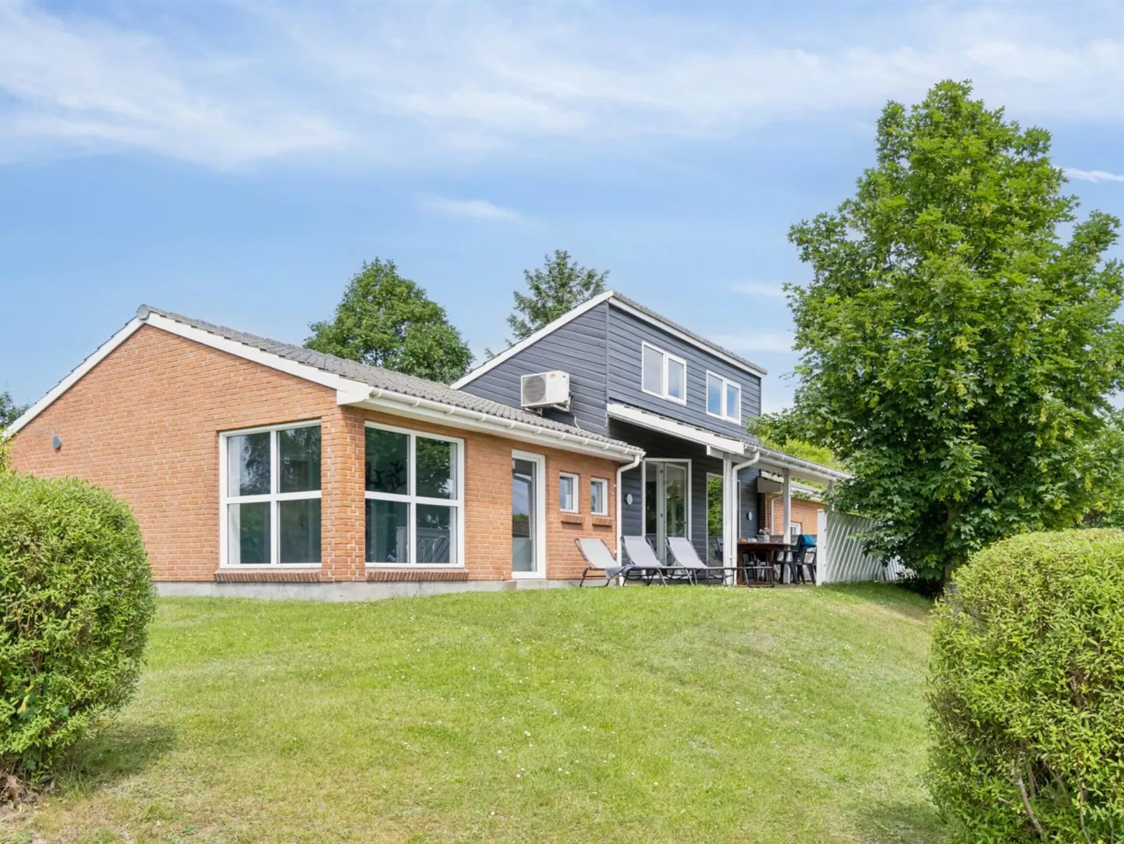 "Svenn" - 300m from the sea-Buiten