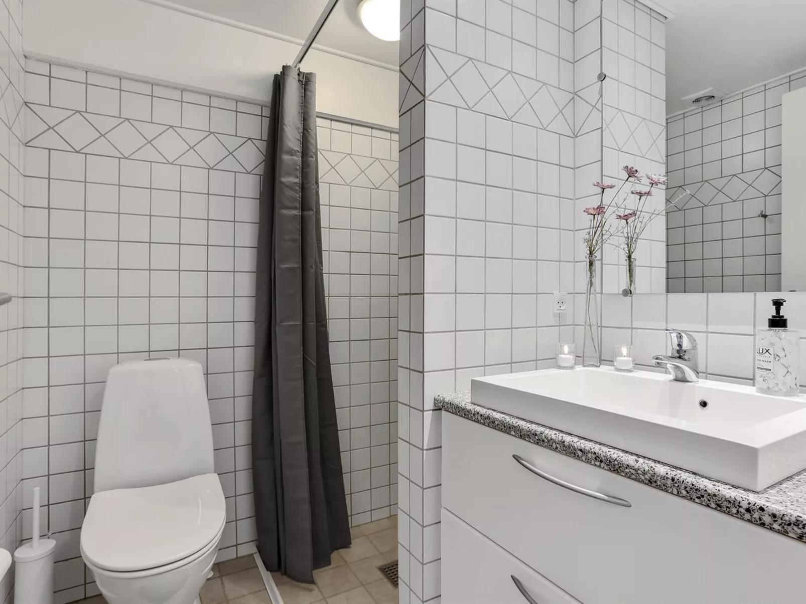 "Liselotta" - 75m from the sea-Binnen