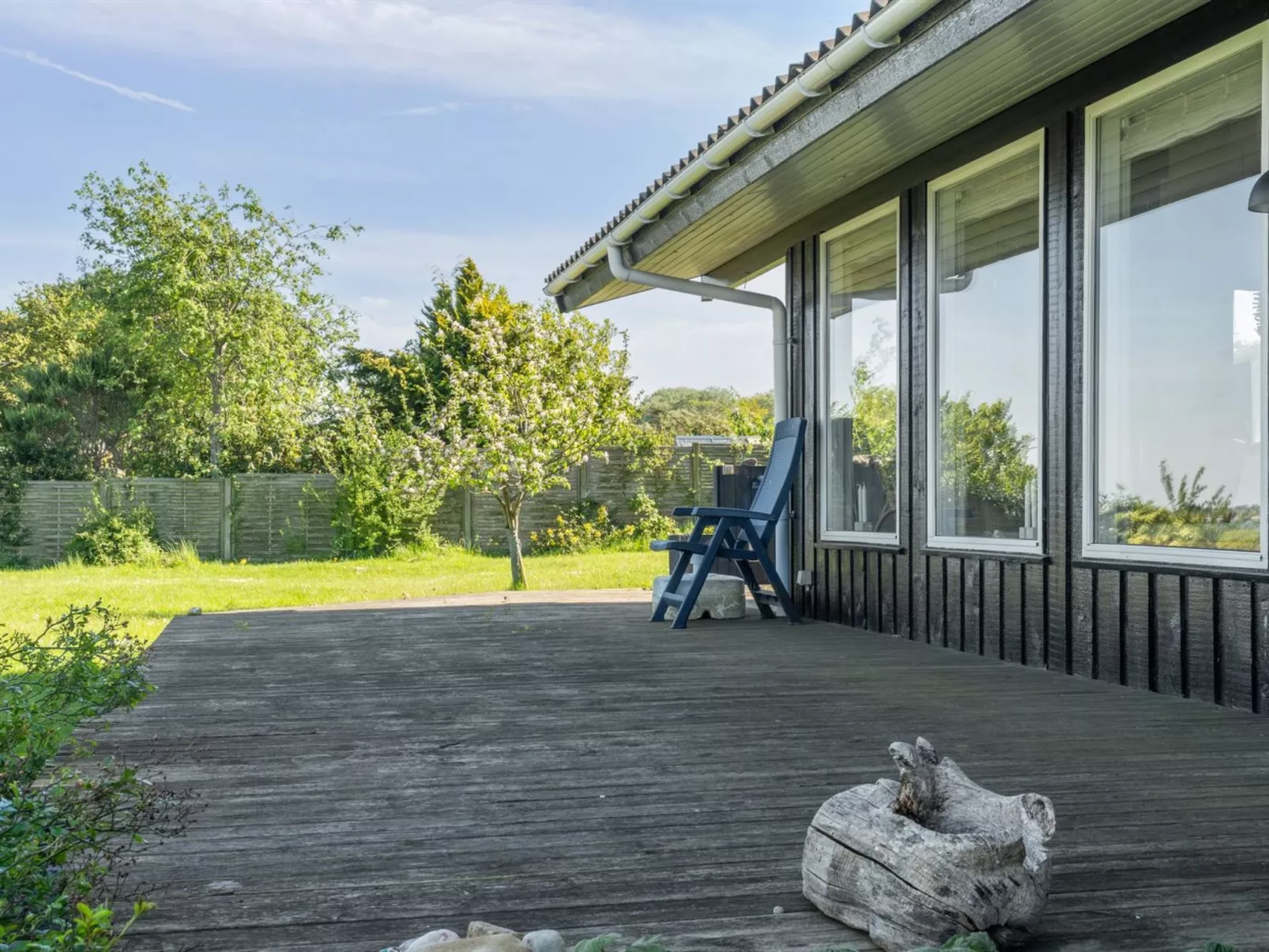 "Titta" - 10m to the fjord-Buiten