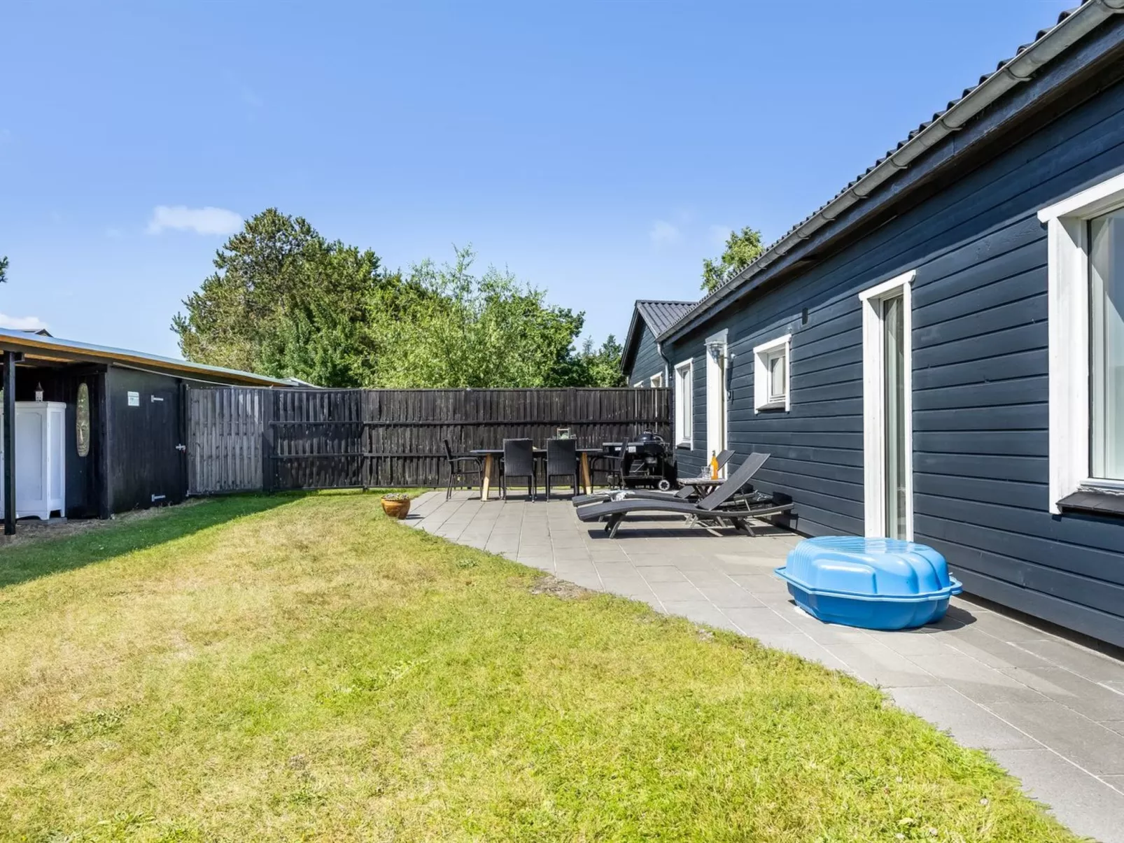 "Hermanni" -  from the sea-Buiten