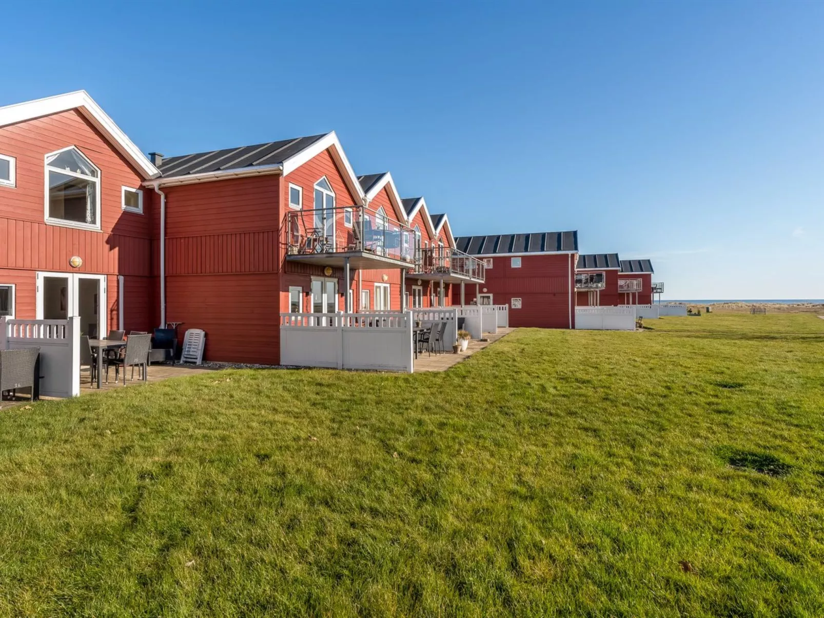 "Arton" -  from the sea-Buiten