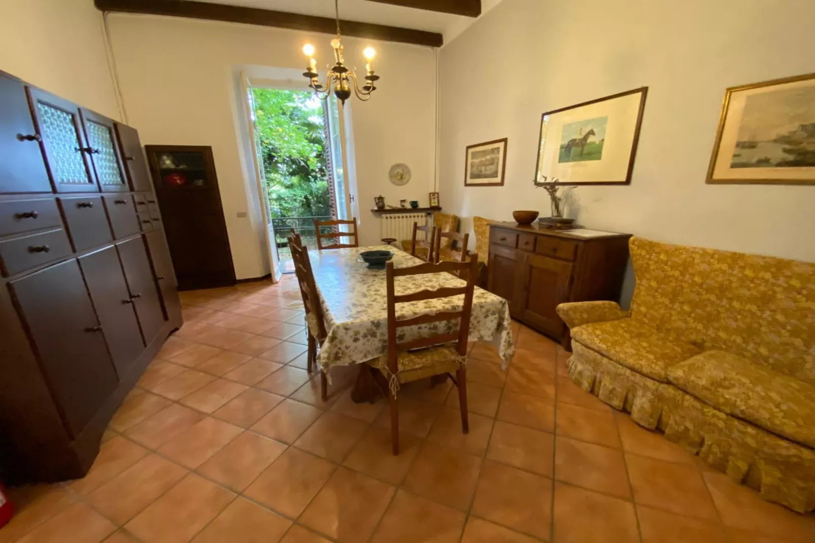 Nouvelle Belle Epoque-Eetkamer