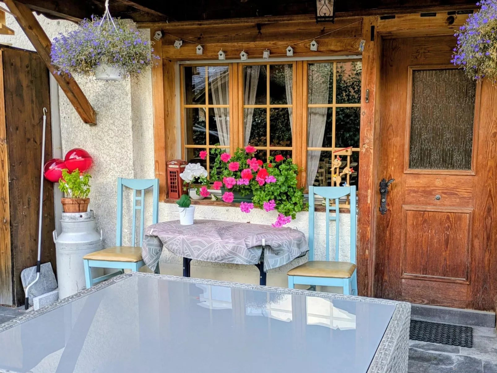 Arlinn Apartment-Binnen