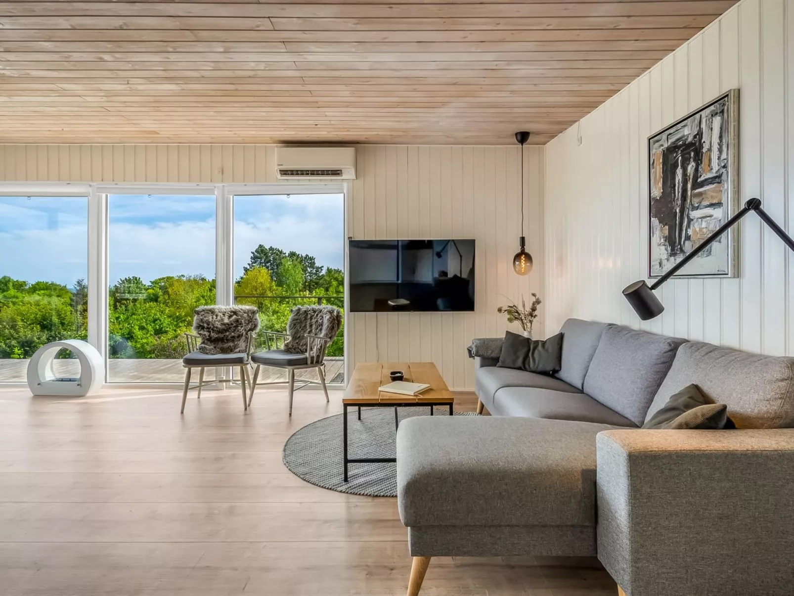 "Shaya" - 325m from the sea-Binnen