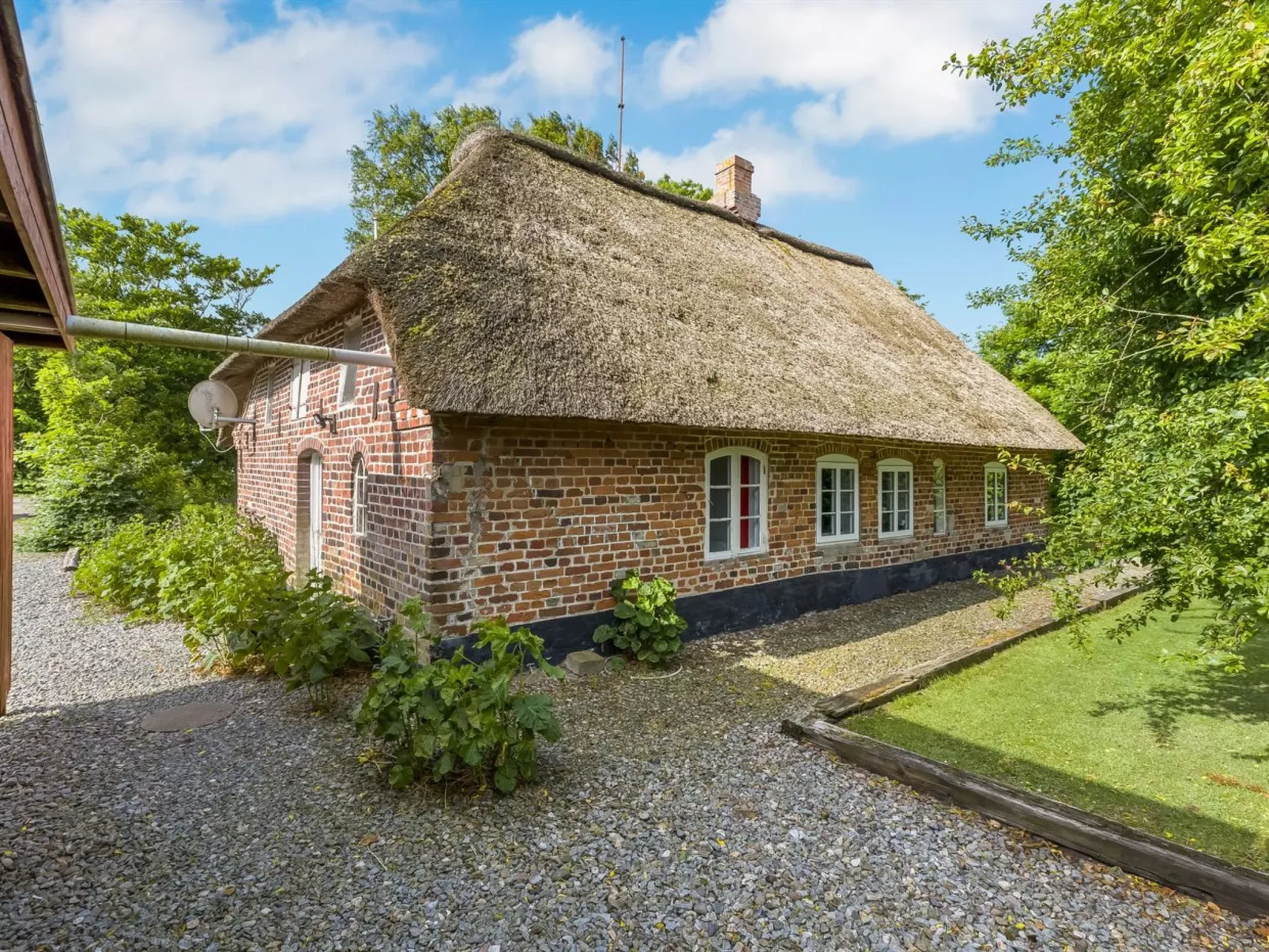 "Tuki" - 10km from the sea-Buiten