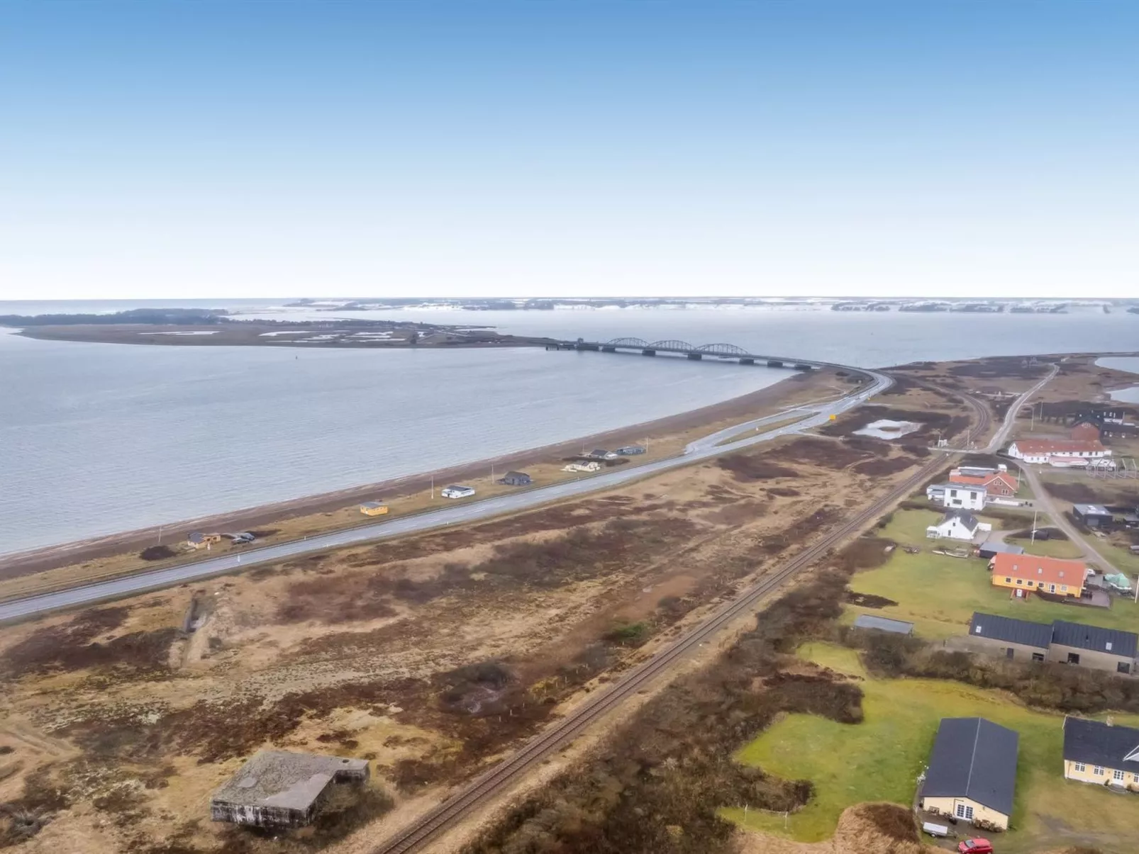 "Nyalle" - 50m to the fjord