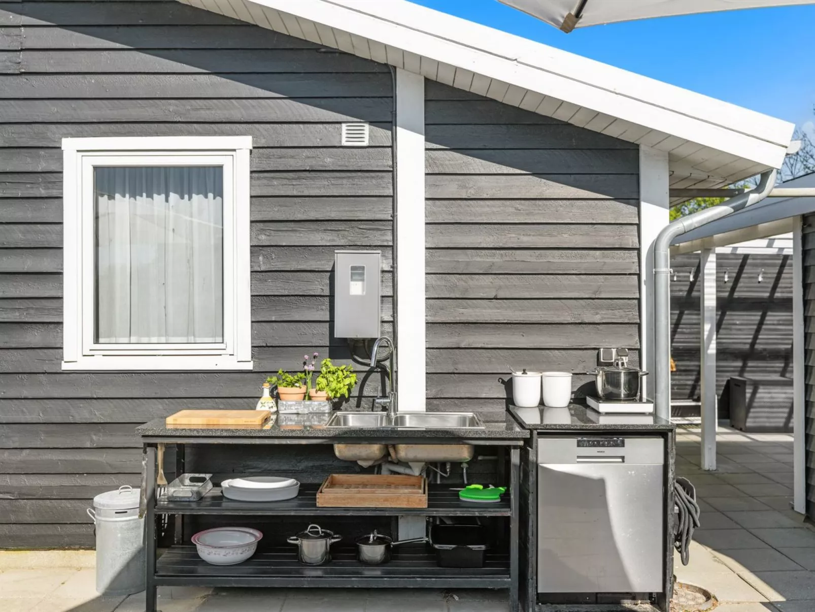 "Iven" - 140m from the sea-Buiten