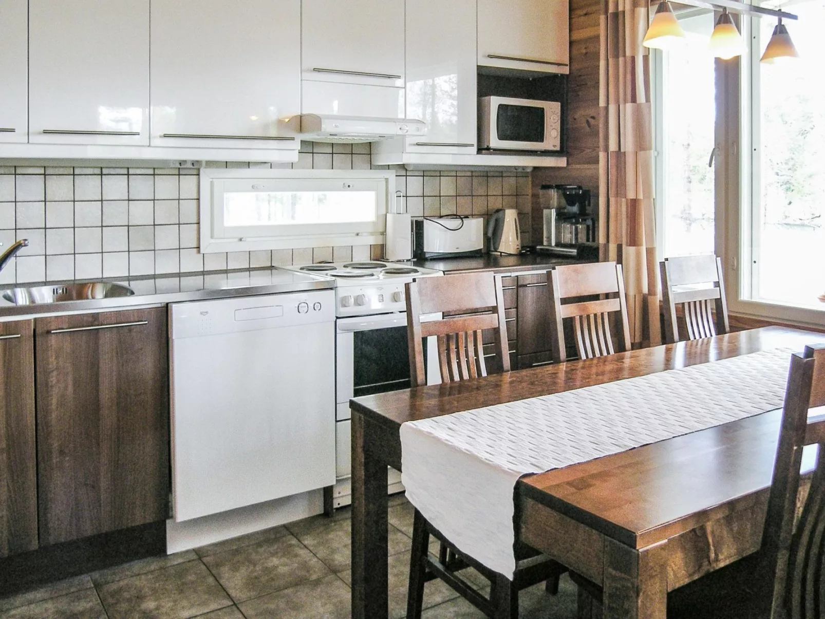 Yläneuvola lanssi-Binnen