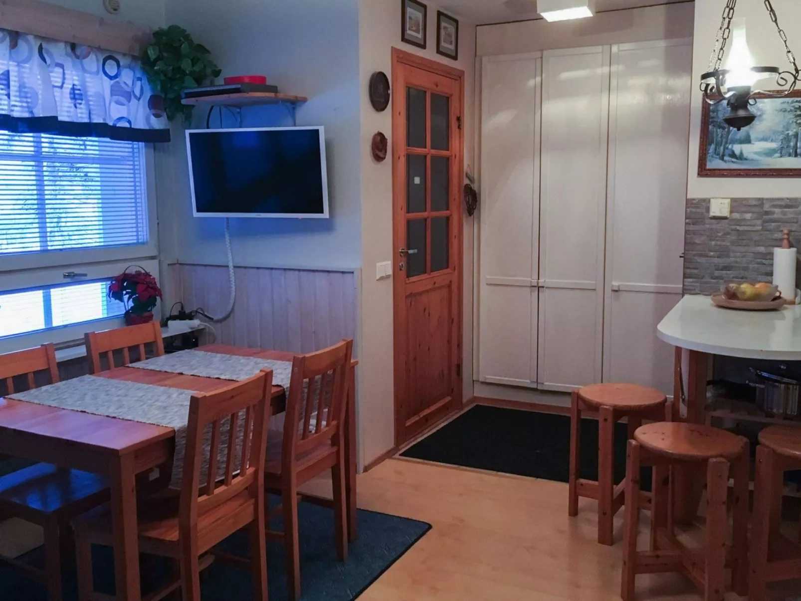 Tahkontilhi e 5-Binnen