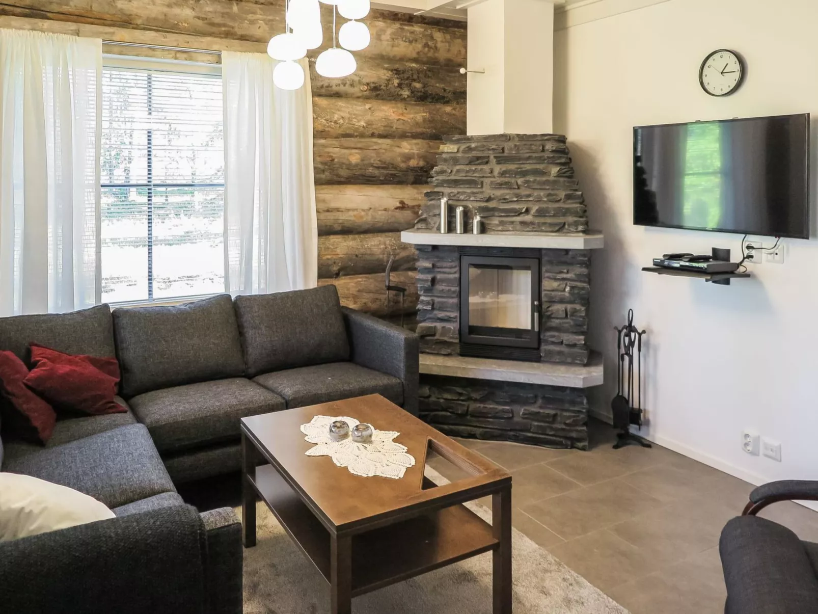 Maahisenrinne 3 f 25-Binnen