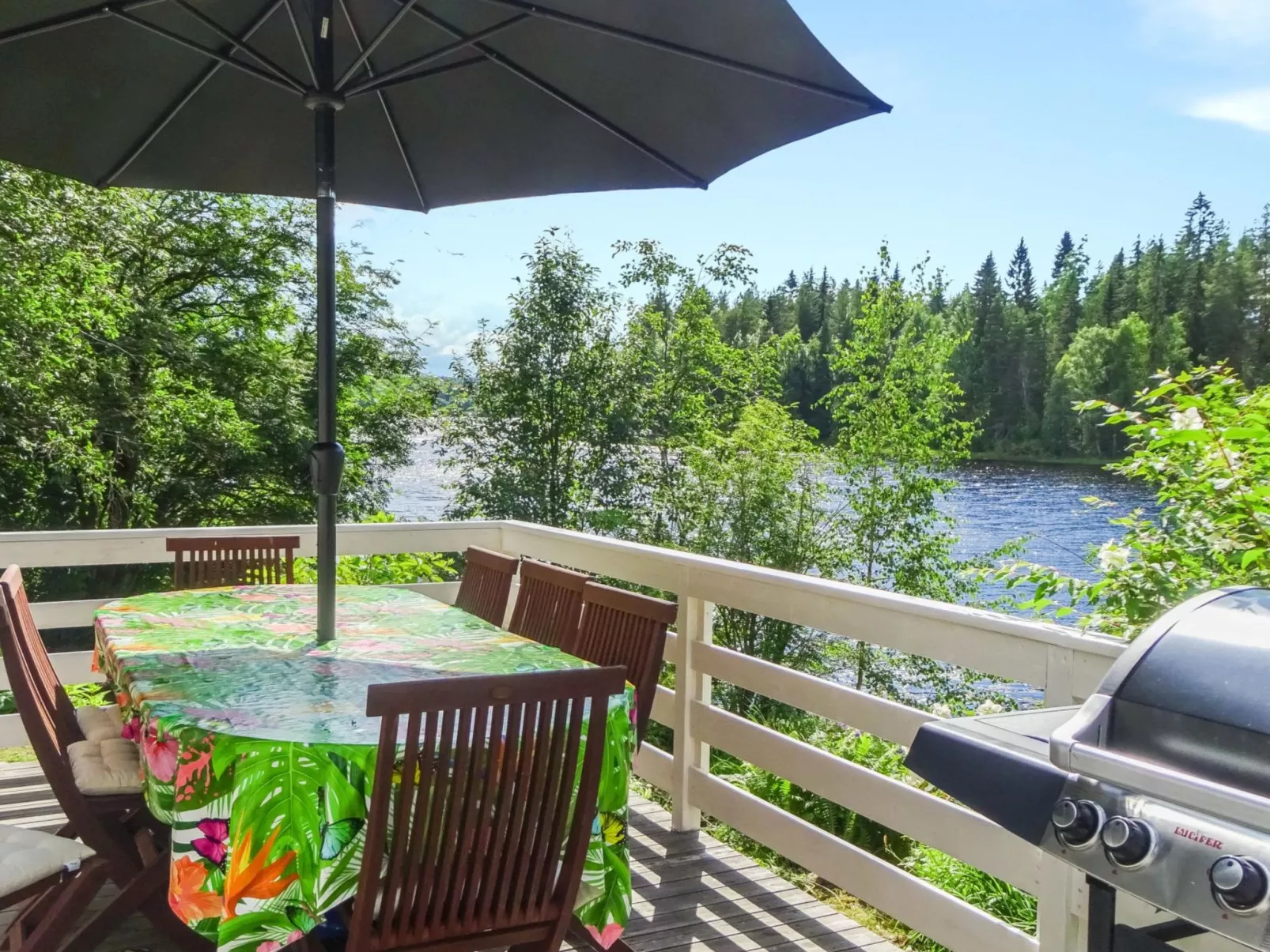 Käpälysmökki-Binnen