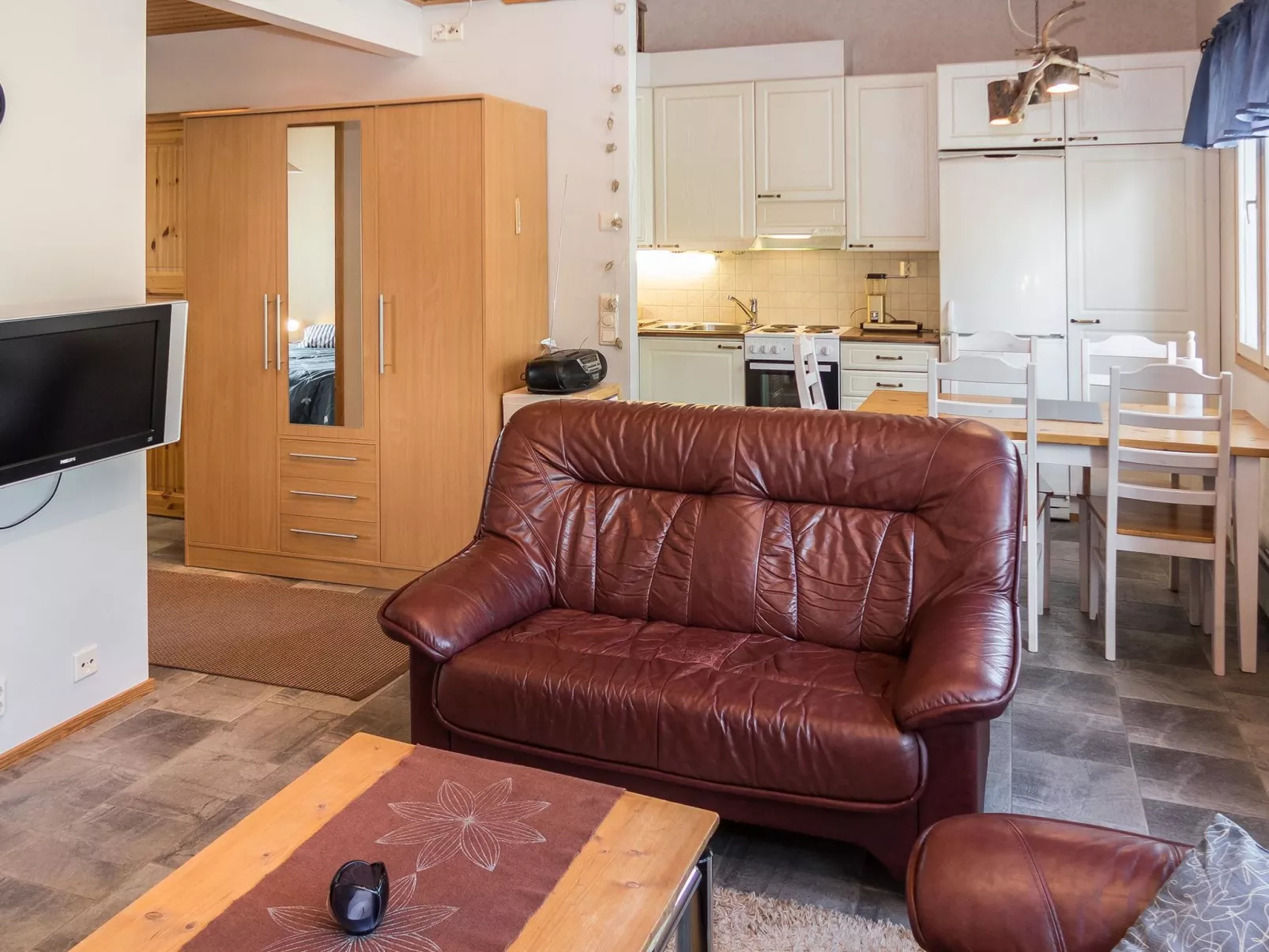 Onkijantie 7b-Binnen