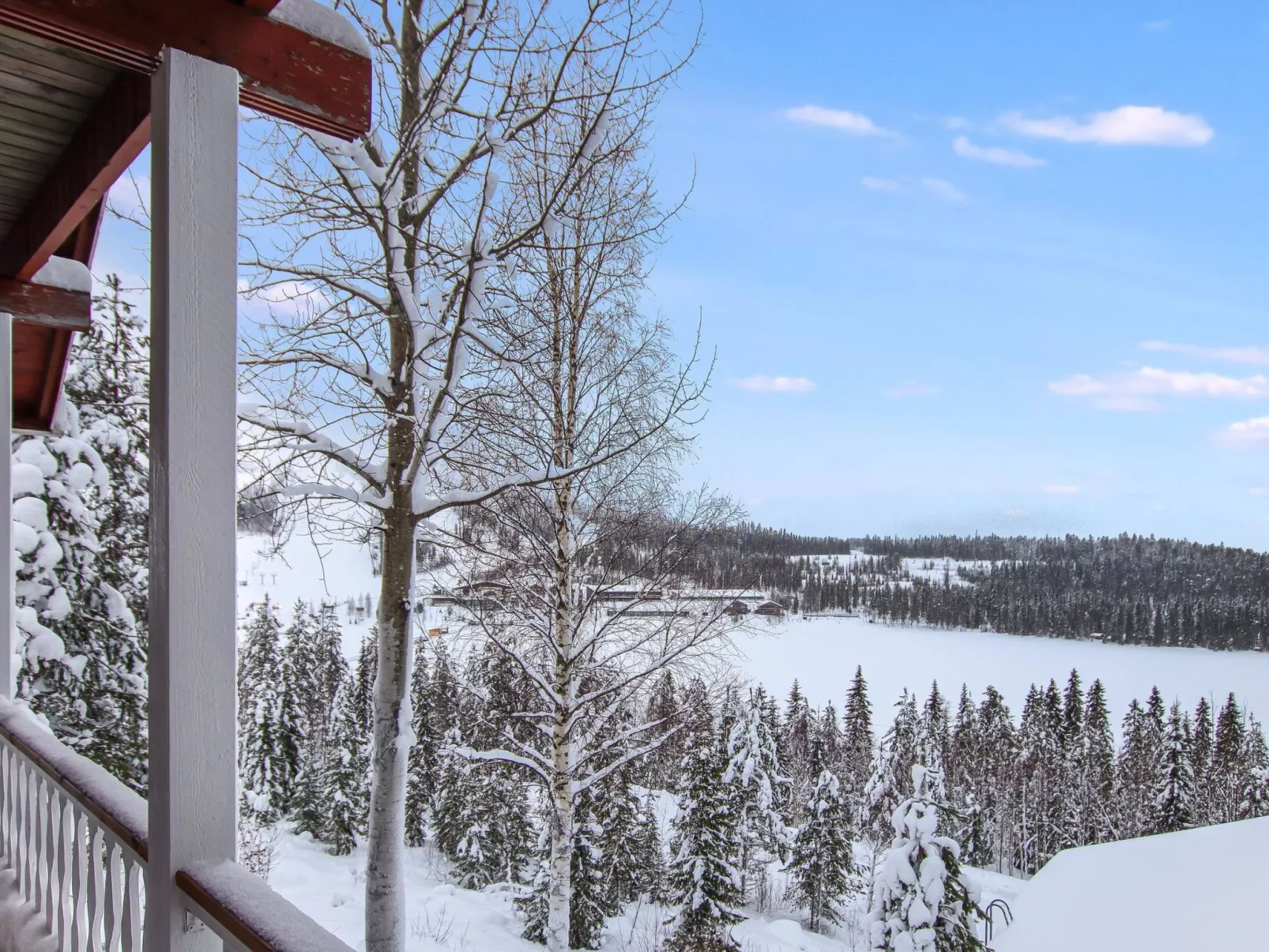 Aurinkoalppi 11a paritalon yläkerta-Binnen