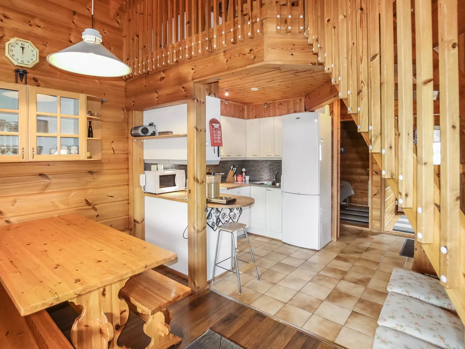 Erätuli 2 paritalo-Binnen