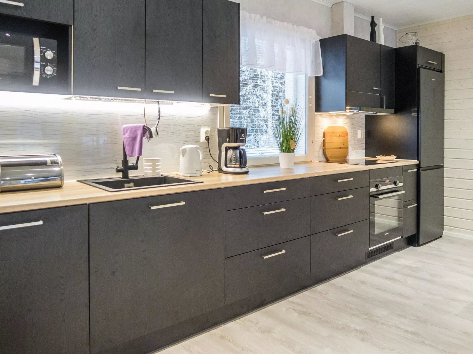 Kivilahti vuokatti-Binnen