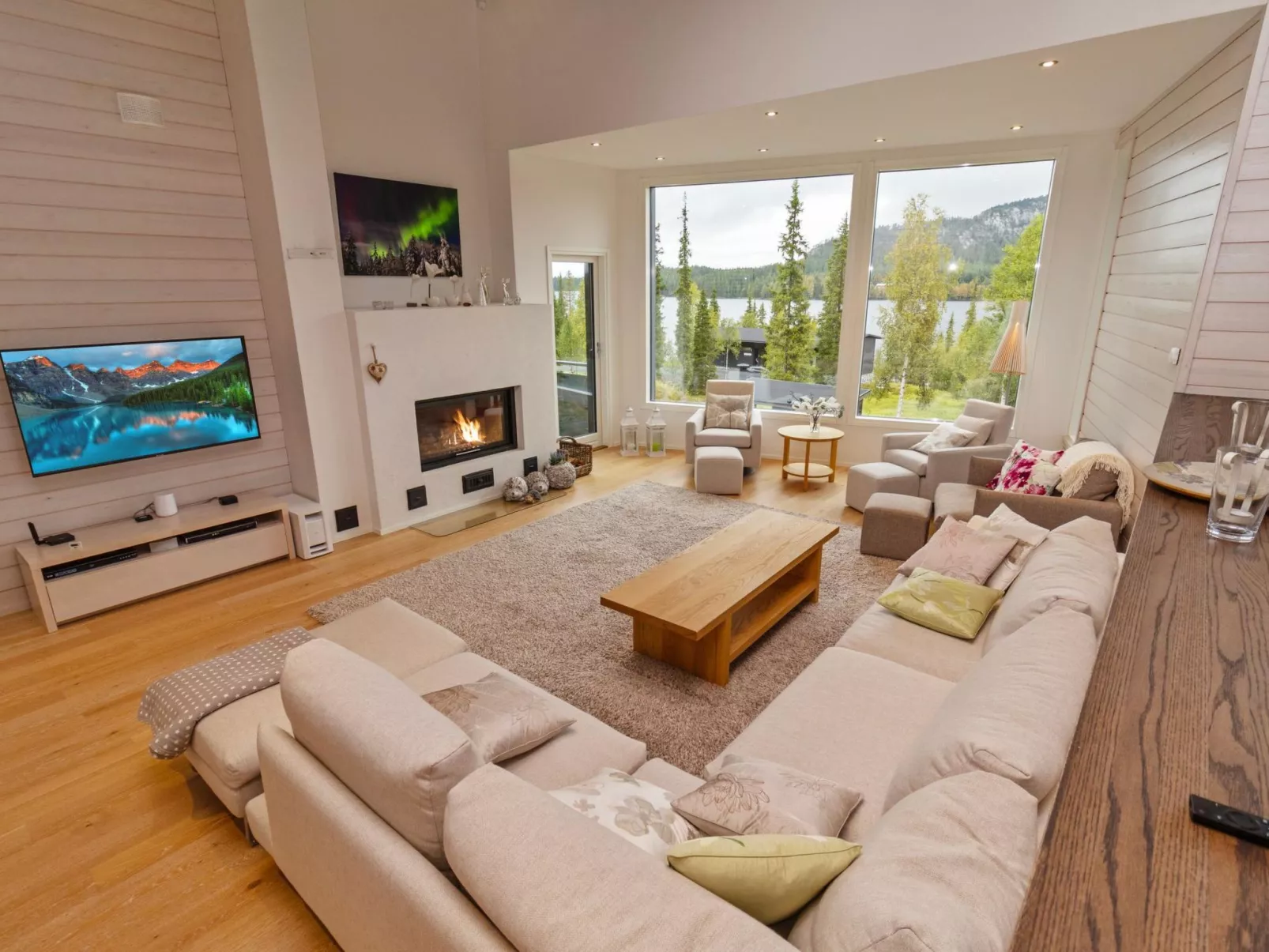 Holy lake chalet a-Binnen