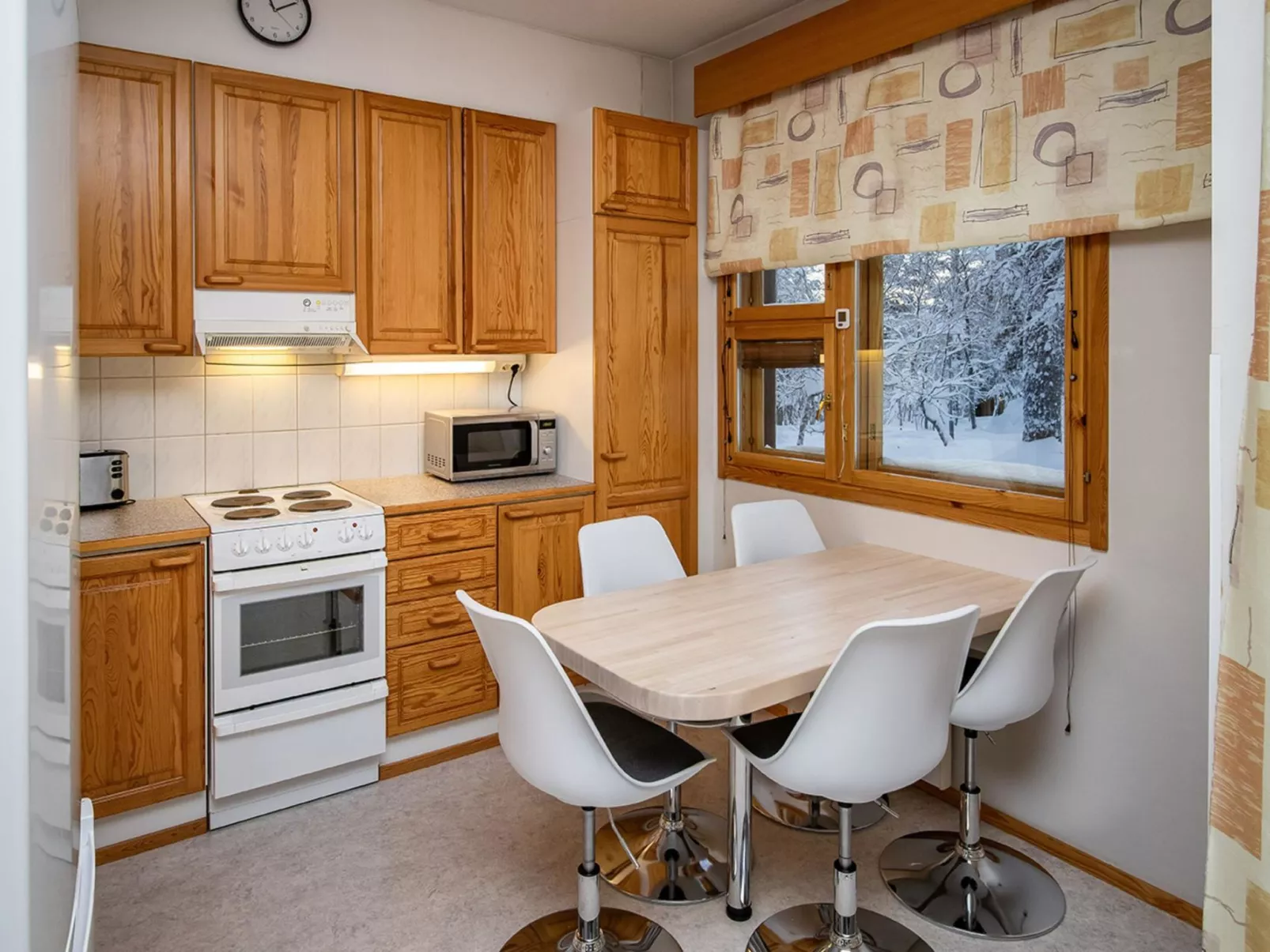 Lomariekko 6 a 2-Binnen