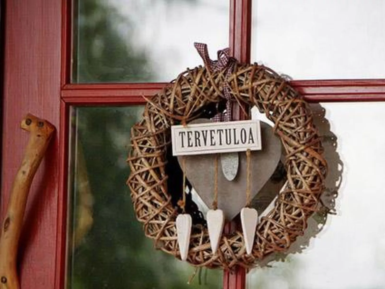 Kuivajärven huvilakoti-Binnen