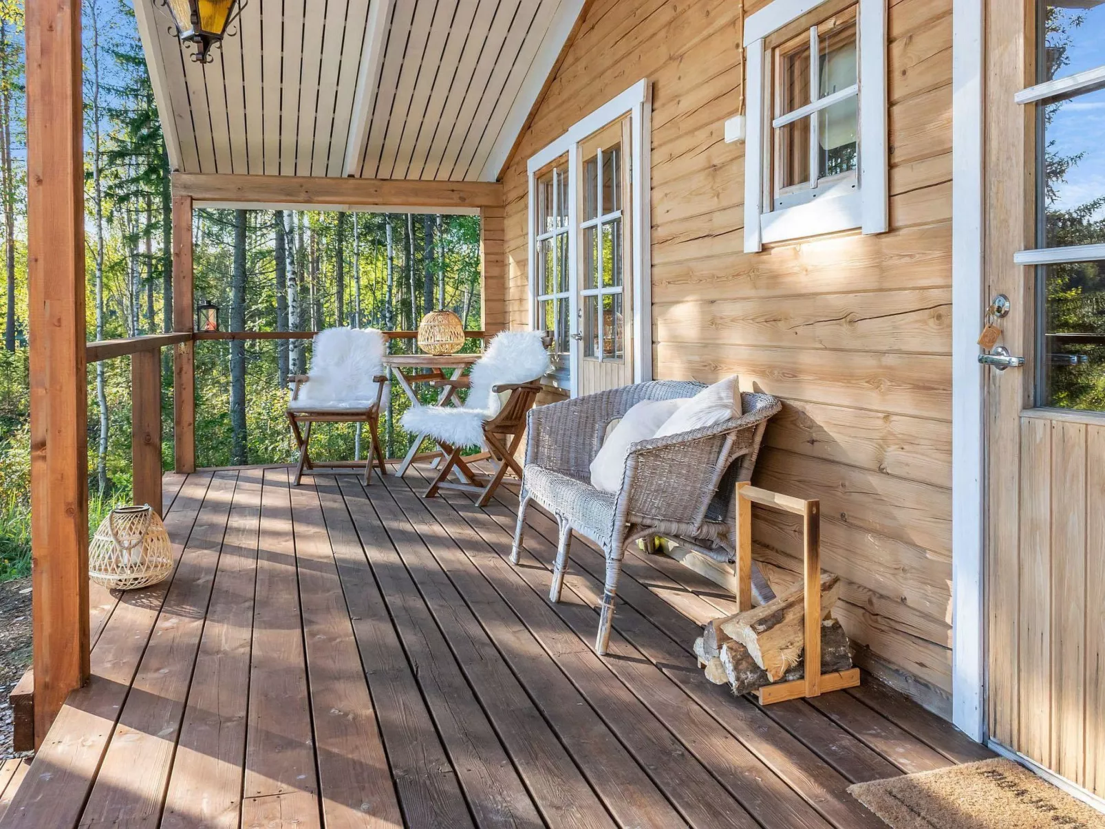 Lahdenpohja, vaikon loma 7-Binnen