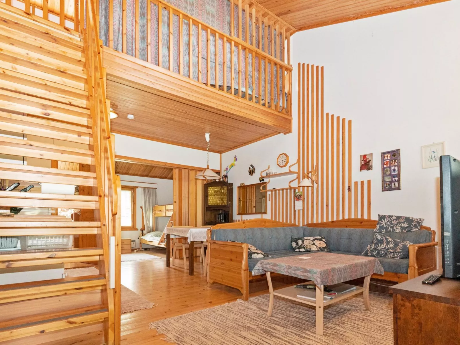 Lomakivakka b6-Binnen